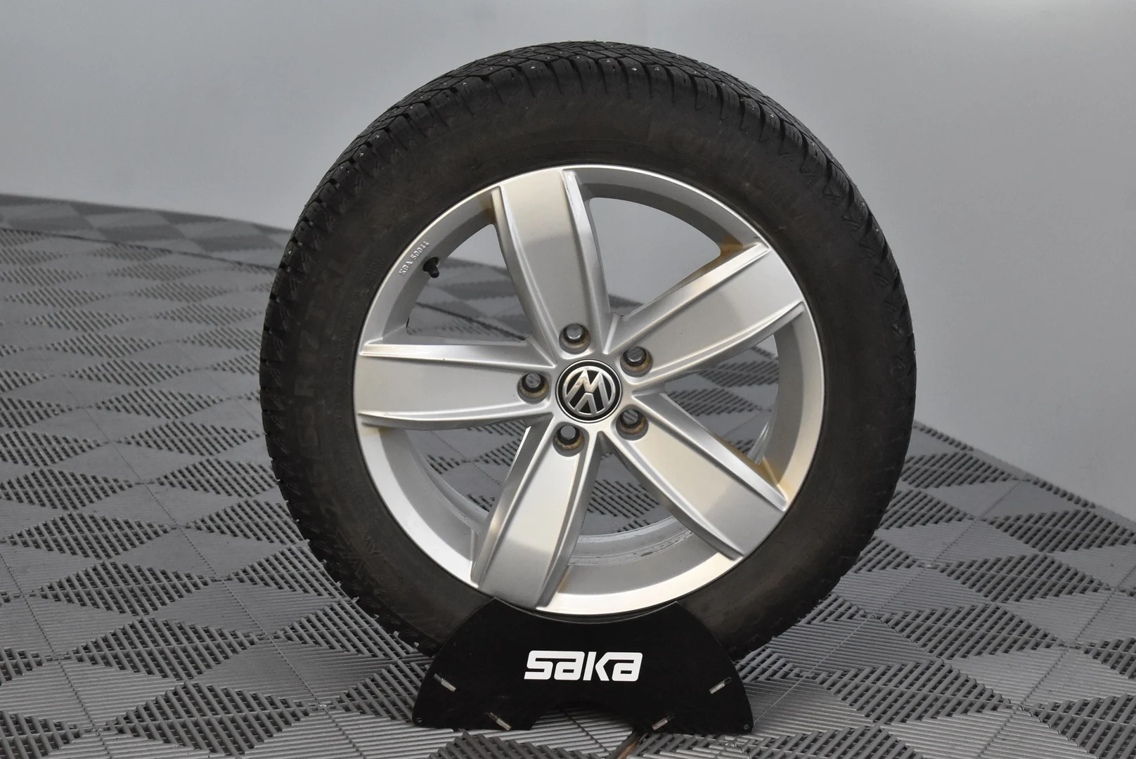 Car Image - 7otRxRdwcsmQVJjqQClKUq