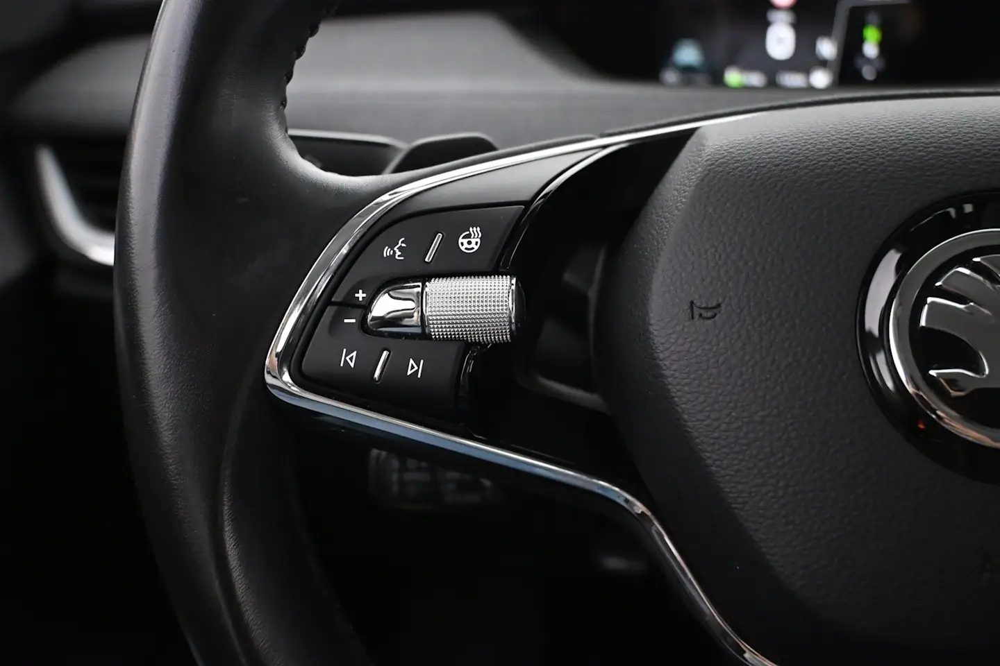 Car Image - 5xnCBnUjjXf2VUtVNMZV9M