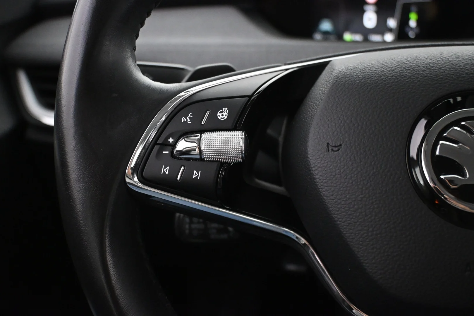 Car Image - 5xnCBnUjjXf2VUtVNMZV9M