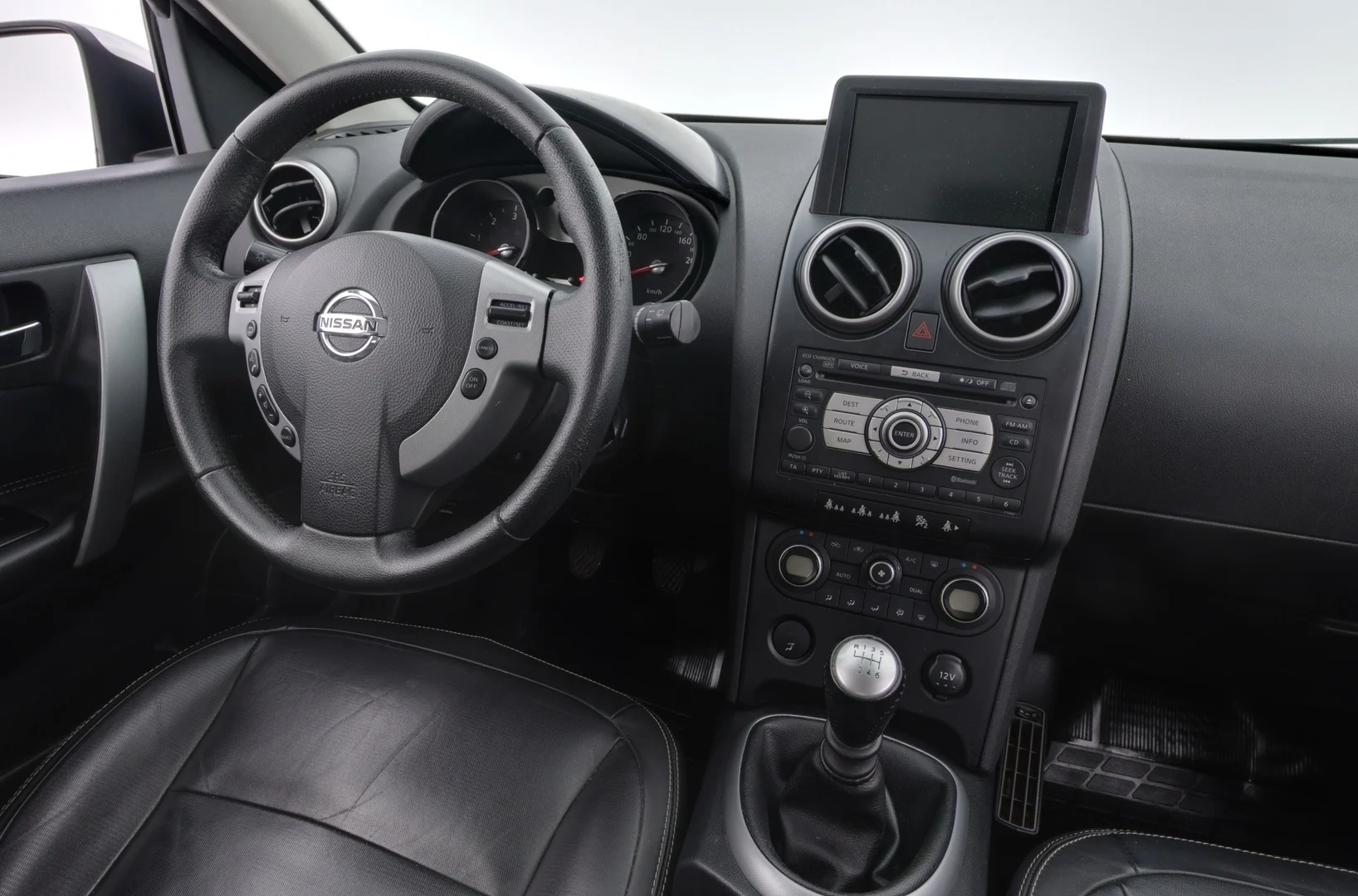 Car Image - 2Bsew2jqtqbWZfE7LiIGzj
