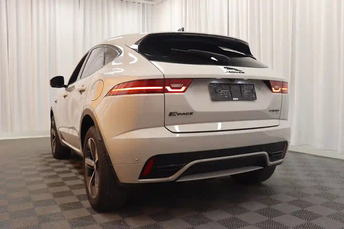 Car Image - 3xd2vgyyOCV1jcJYEe4BH