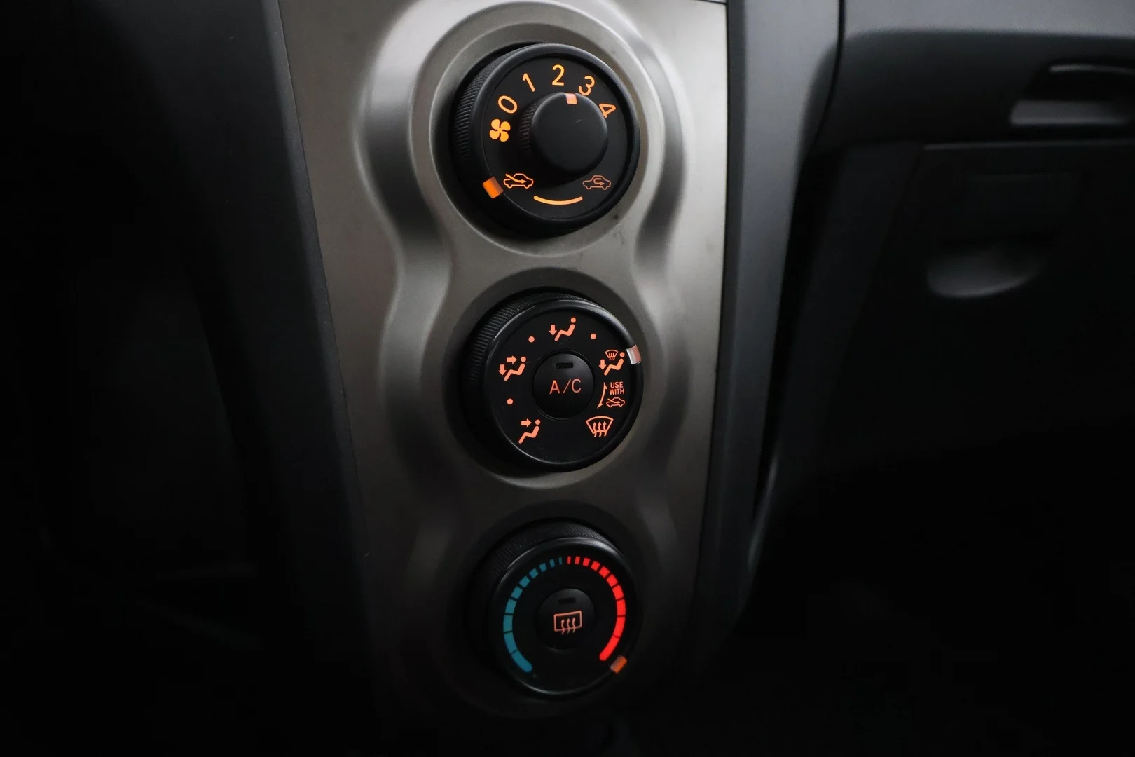 Car Image - 1eyblZMsy05ZMO0QzhfVoz