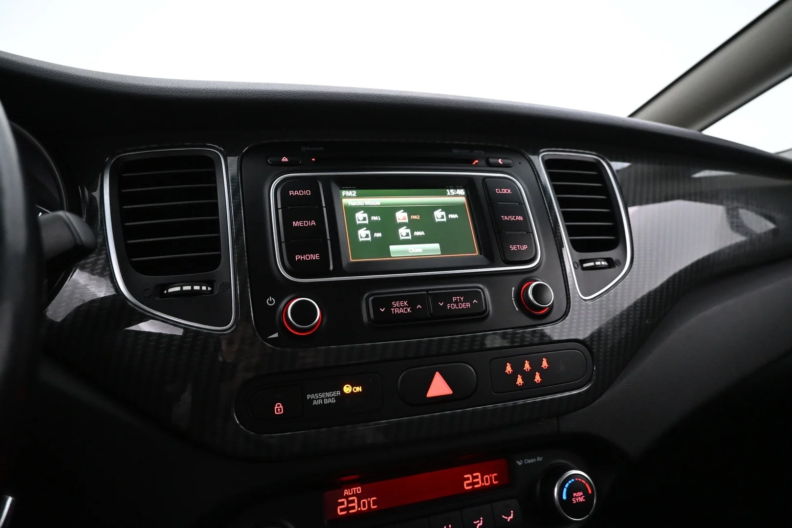 Car Image - 4HA1xZuKg9C4vwV9JVaHYv