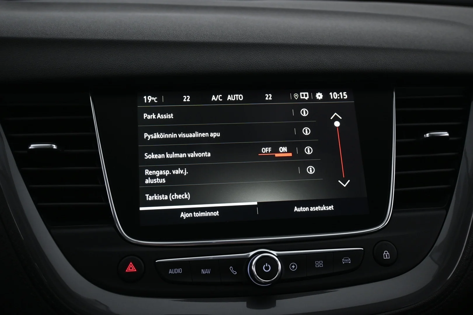 Car Image - 4xC3UxecGyDJTocyyD9h7m
