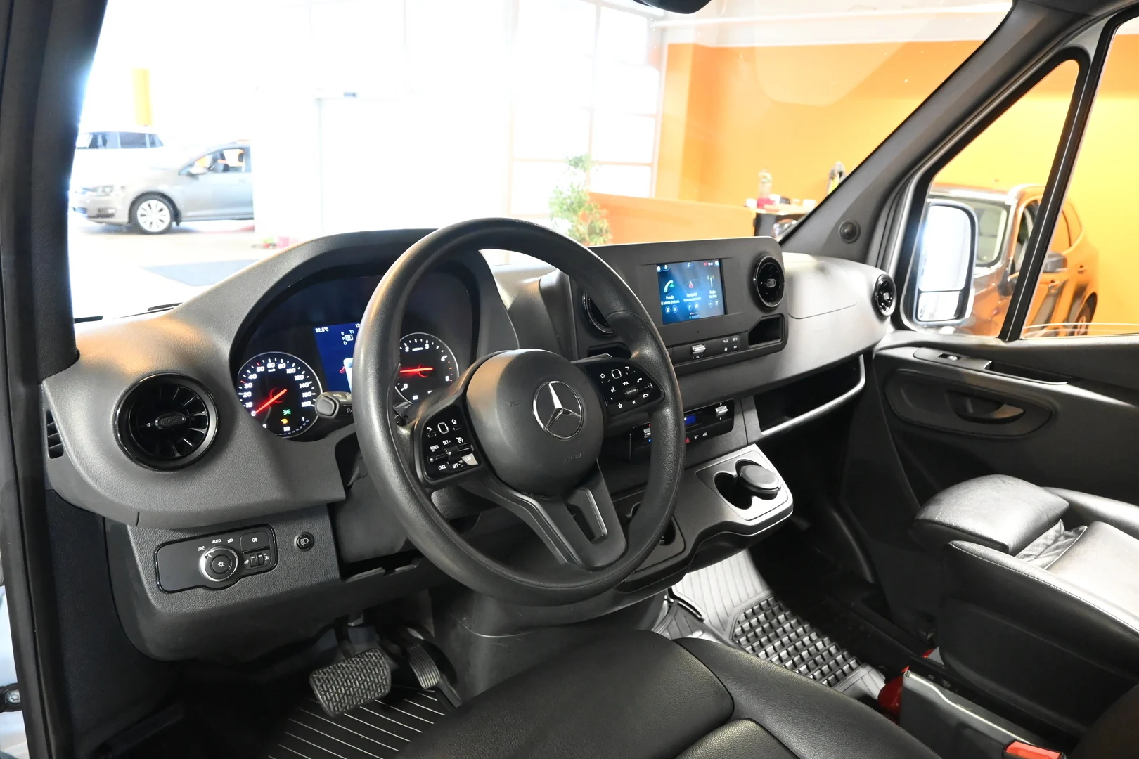 Car Image - 3Rqm96Ah9PfVQYtbj1vasi