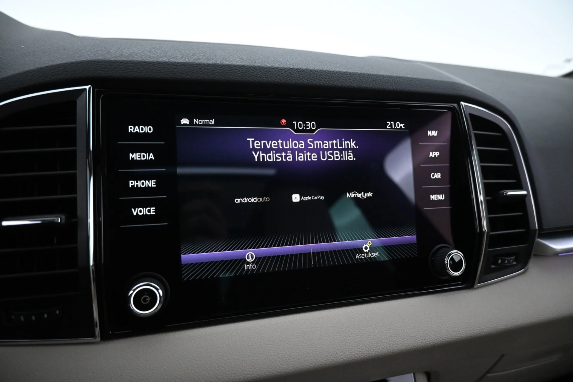 Car Image - 2g1kbCqL9aToLBuHuPmHzk