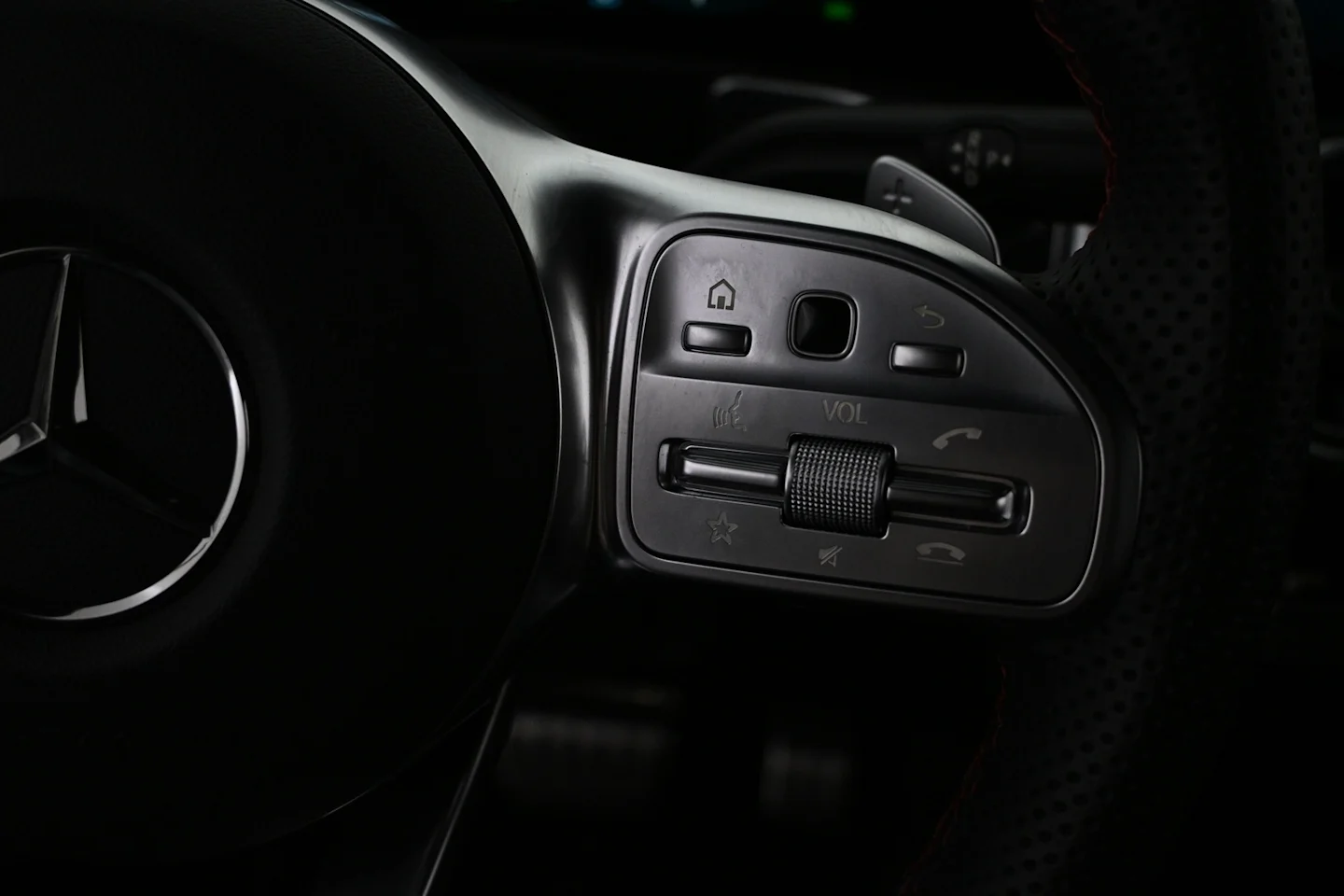 Car Image - 16hDUevv5ckY0itYuxXqwL