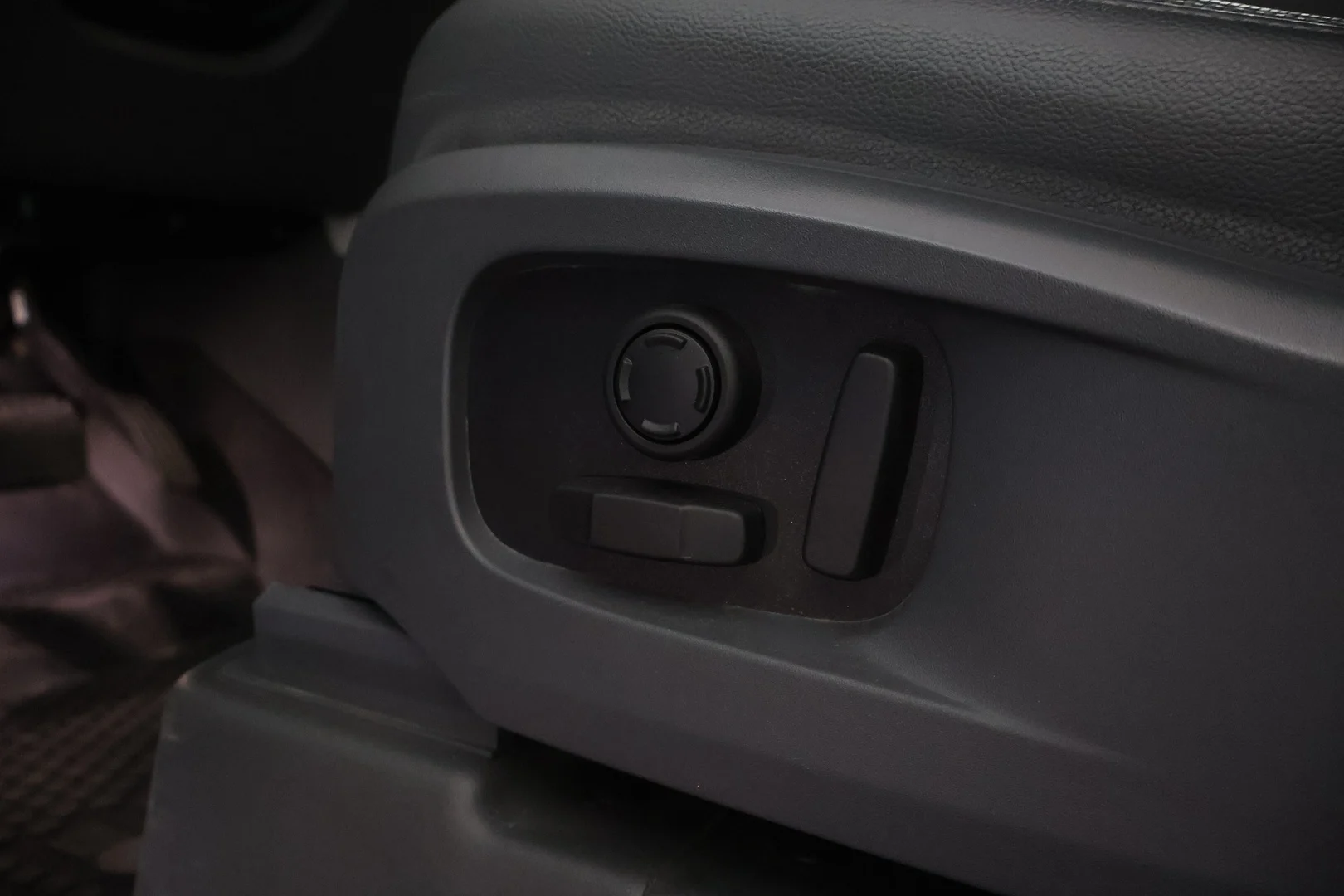 Car Image - 7xNo8mnsDNeMKEUSVNRNk9