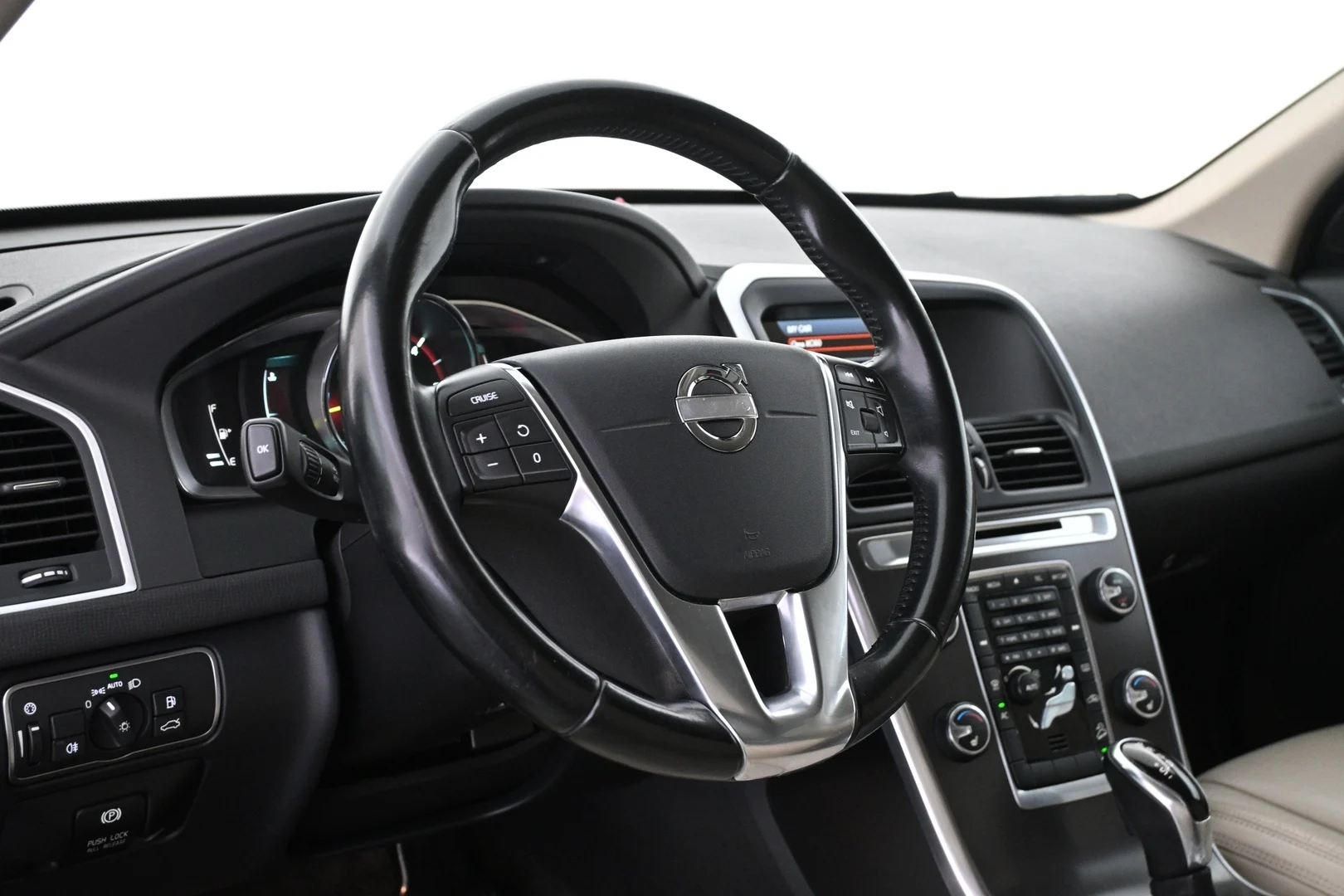 Car Image - yZ97Gexdjs631L4QV205M