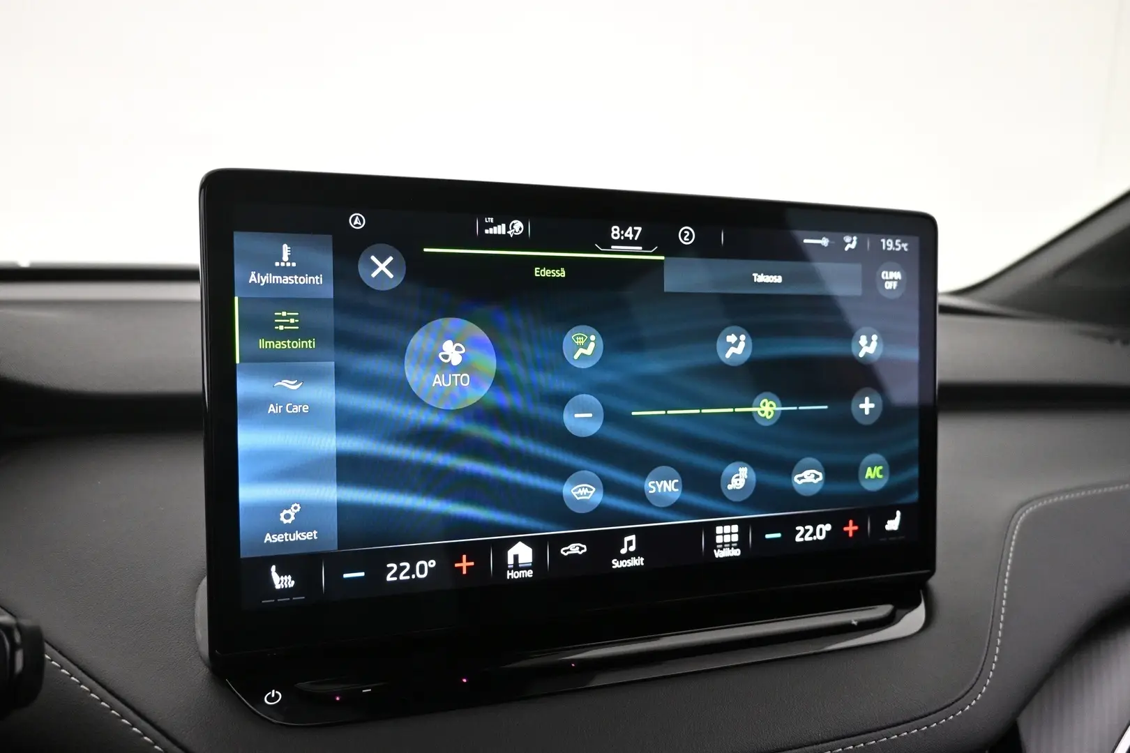 Car Image - 2qfBWiQ6hSw28B8N3VtJTc