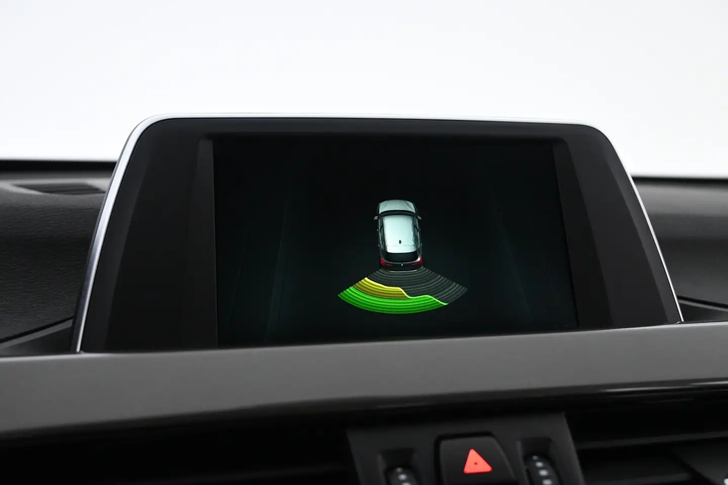 Car Image - 5udx5uuP4a9roQSjRiCfJF