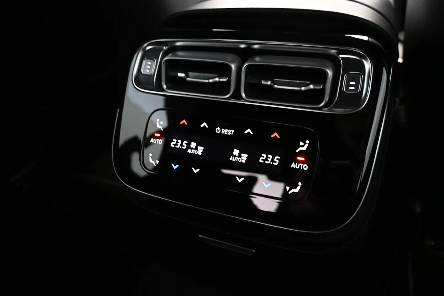 Car Image - wZyXDo0pZzZ6eedTPavbD