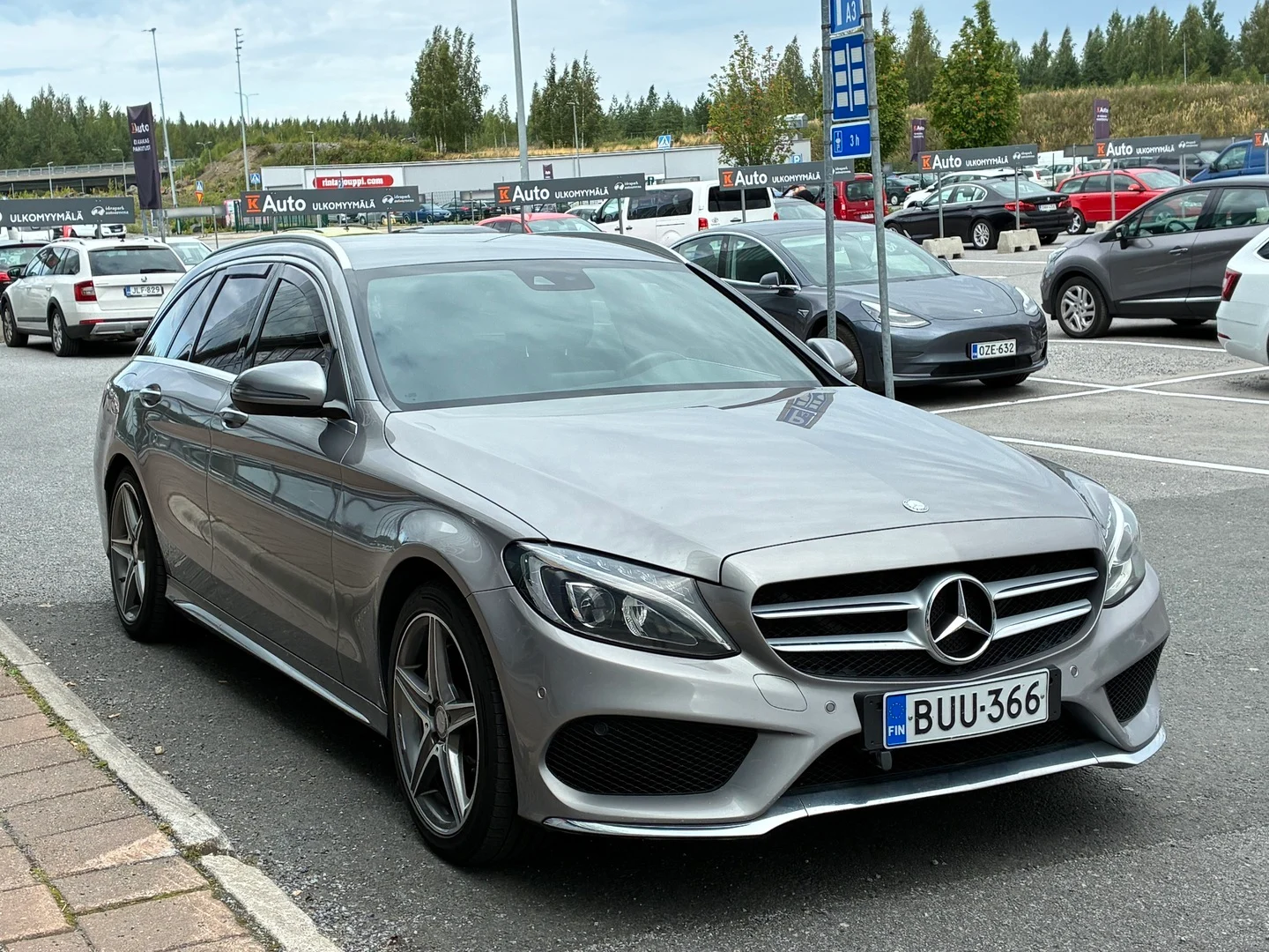 Car Image - 13PUsM04uWo8lFxzhVjSow