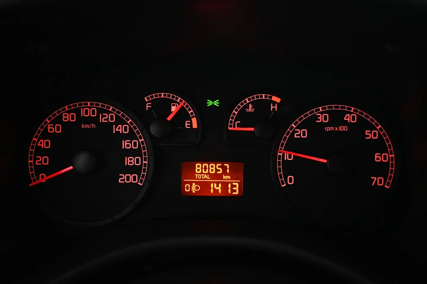 Car Image - Bq50COcCHtyH44y1wFuEy