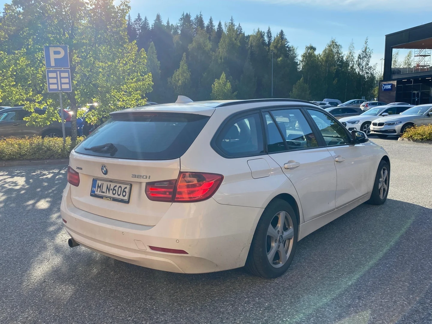 Car Image - 2oUmv9CcviNy1KNcd9nVd7