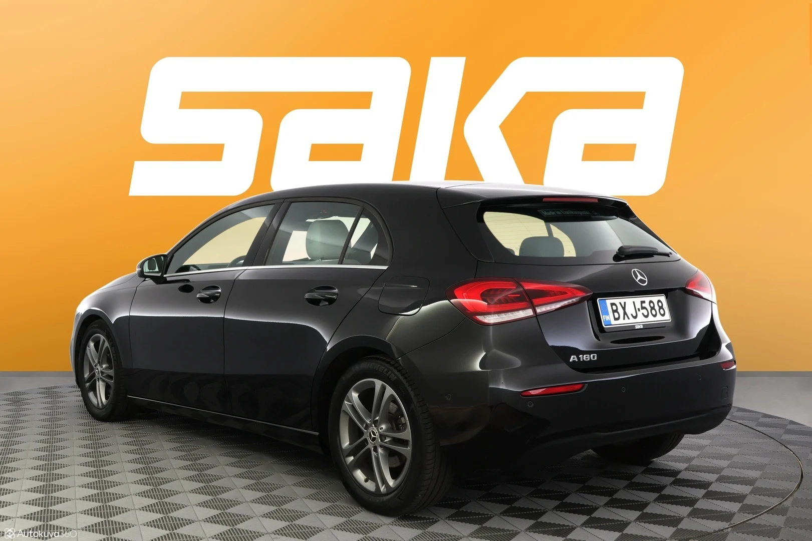 Car Image - 7qELxrmL0nntQMnBjV48Du