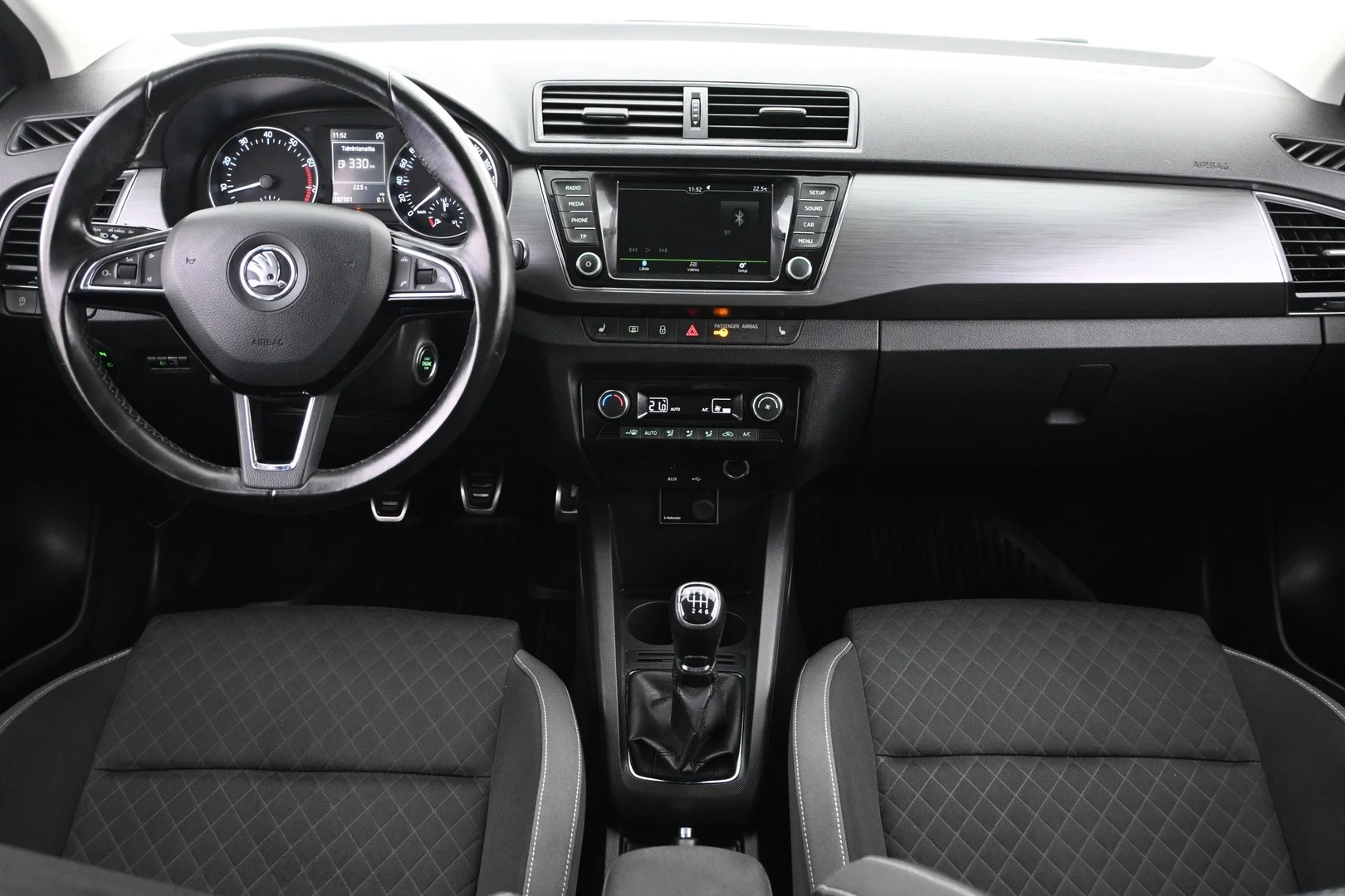 Car Image - 6lhMznVs6TXX85L2XpKu4Q