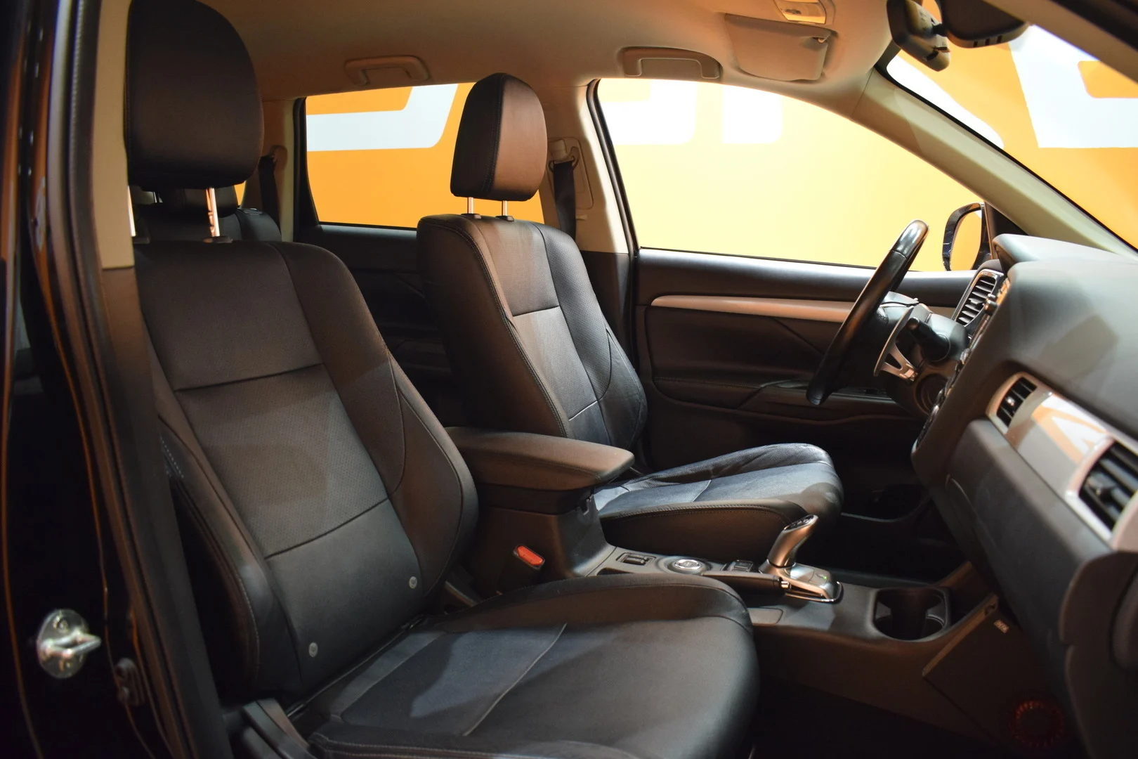 Car Image - d9C7jmZs6ZkSSYxfefiBC