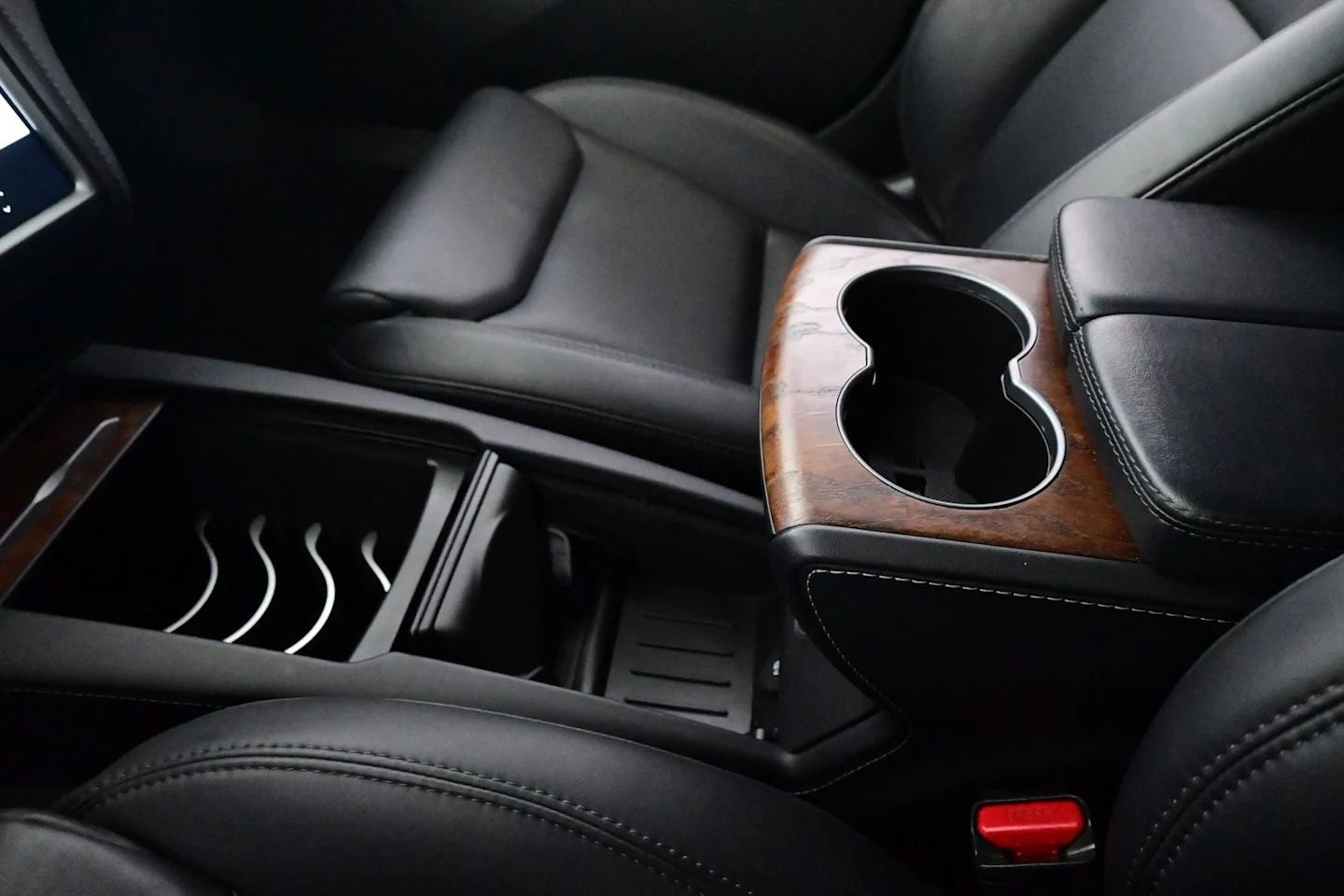 Car Image - 5LjNWqnC8HcoyzKTKqEe6X