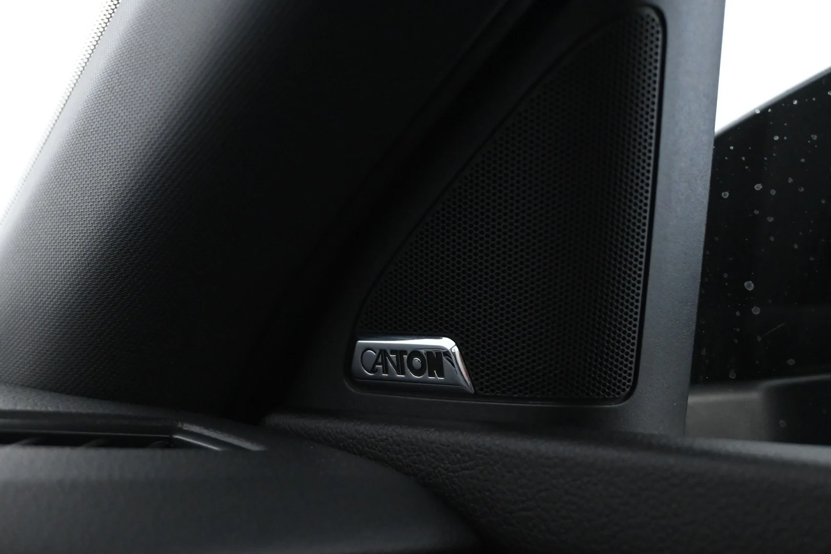 Car Image - 3MGzJsvGlkVOrc7hf8gCWB