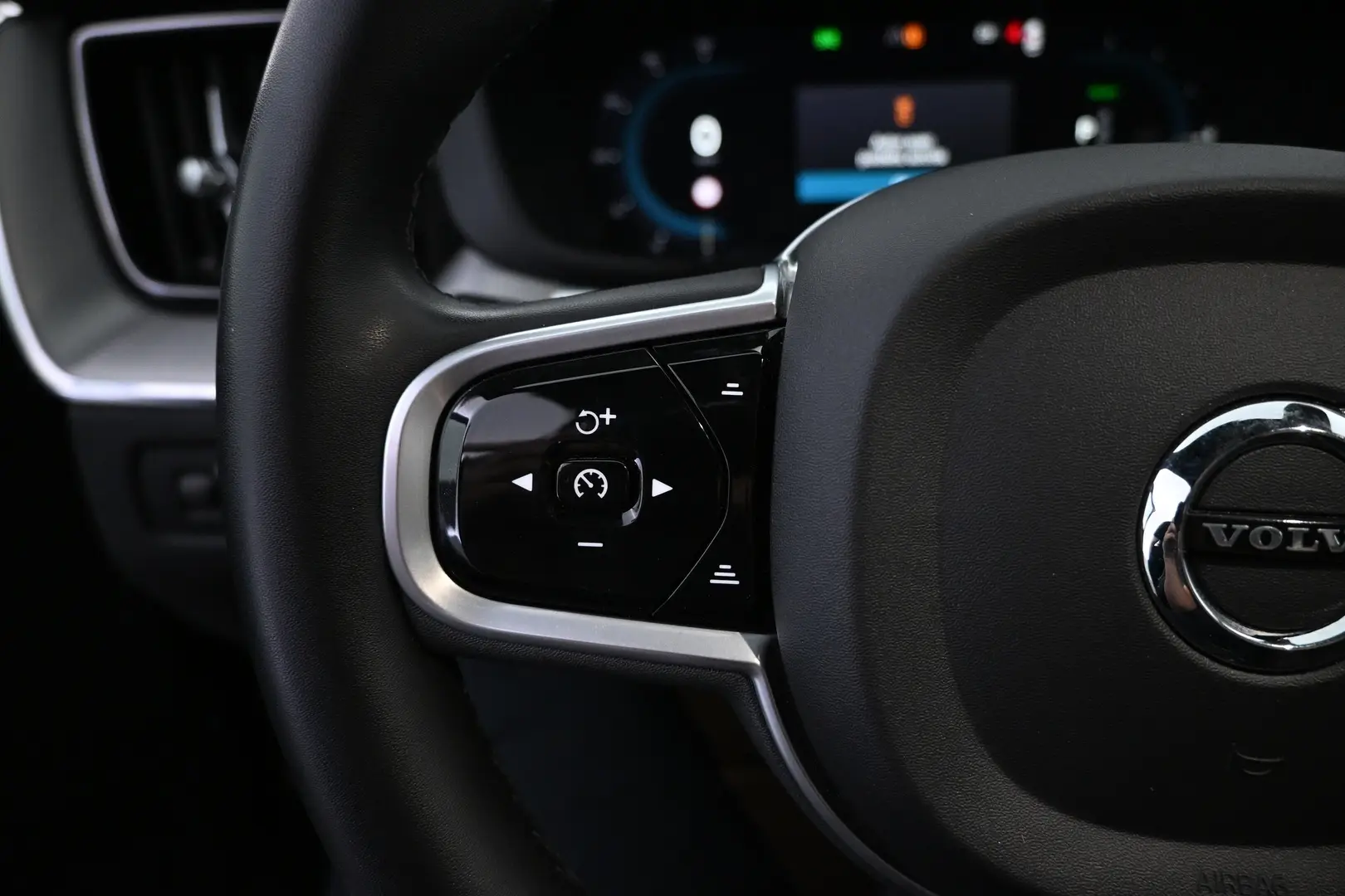 Car Image - K8ZxHVgkThIdEP6i3Anqd