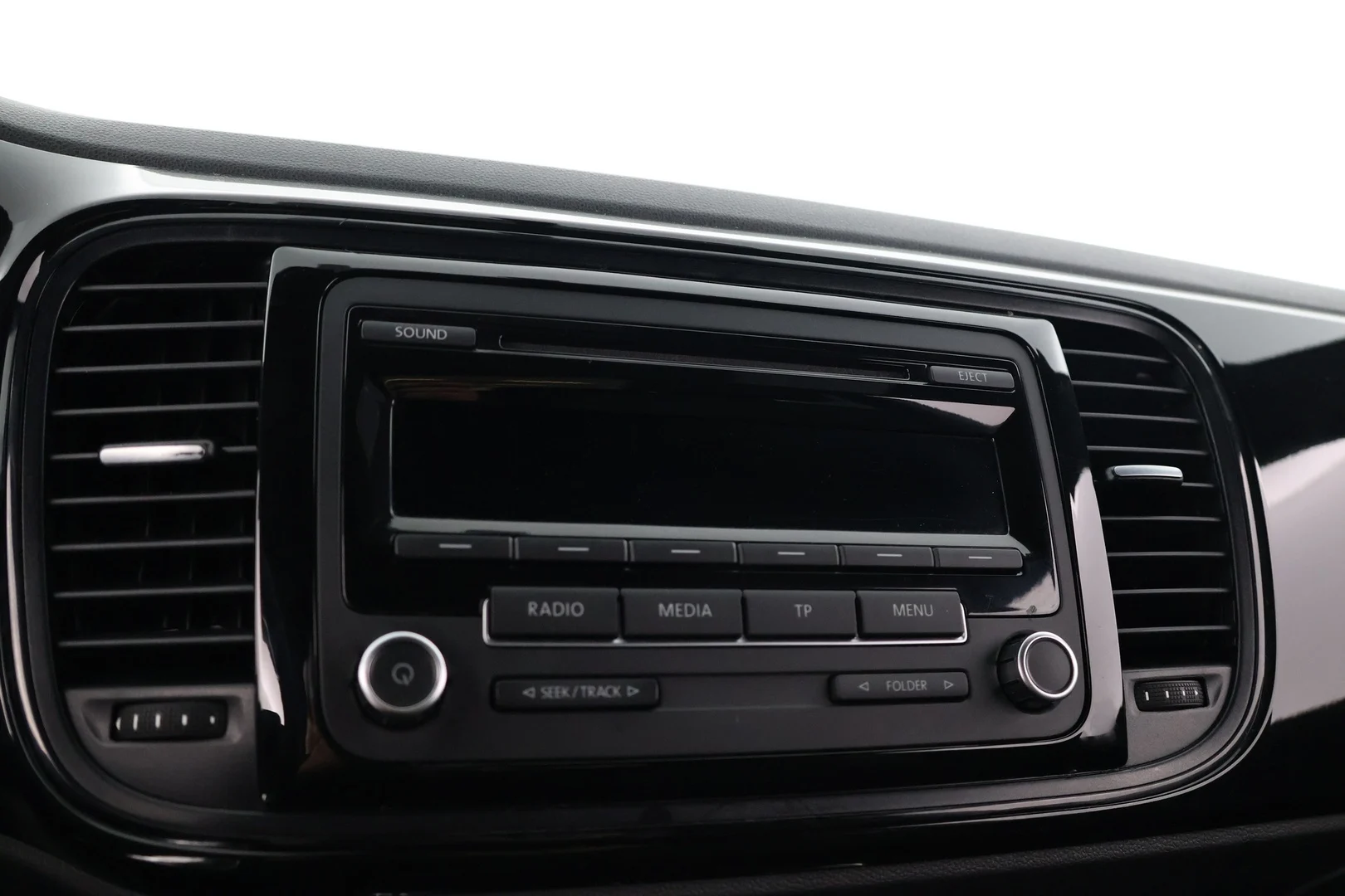 Car Image - 5zAnF2y8bQutJhYm7pqvBs
