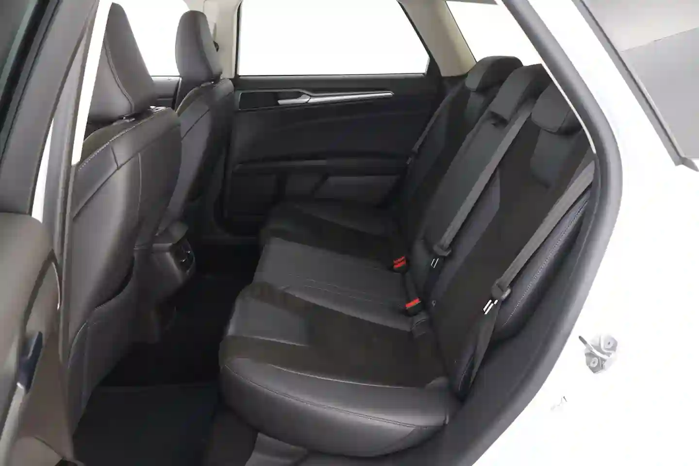 Car Image - 5G723KLFhYW5ch2g9BLFhE