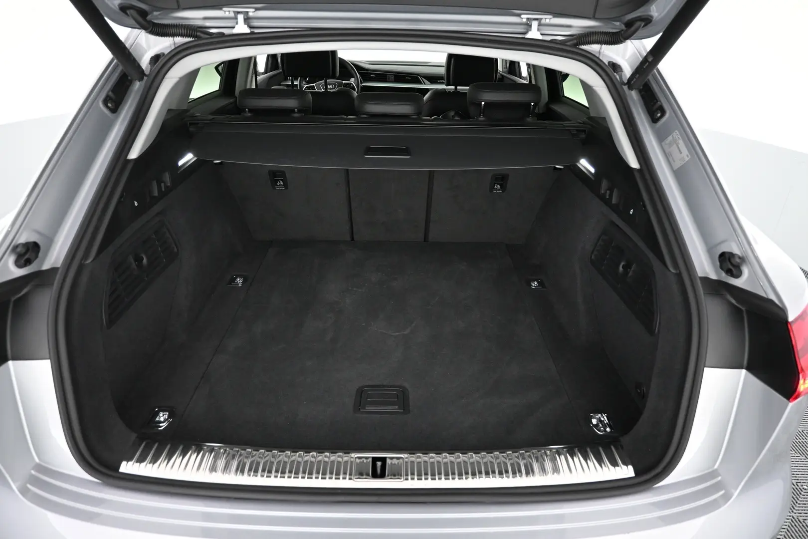 Car Image - 73ulYb4ESSIG8YWBVABvop
