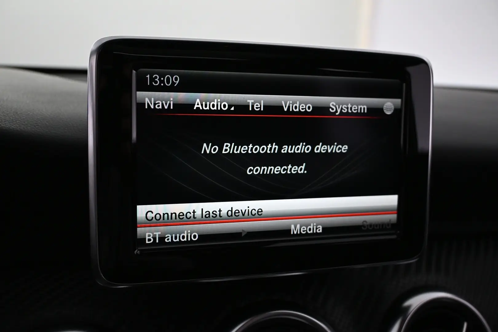Car Image - VmL7blPMwk2ScW4DVkJGO