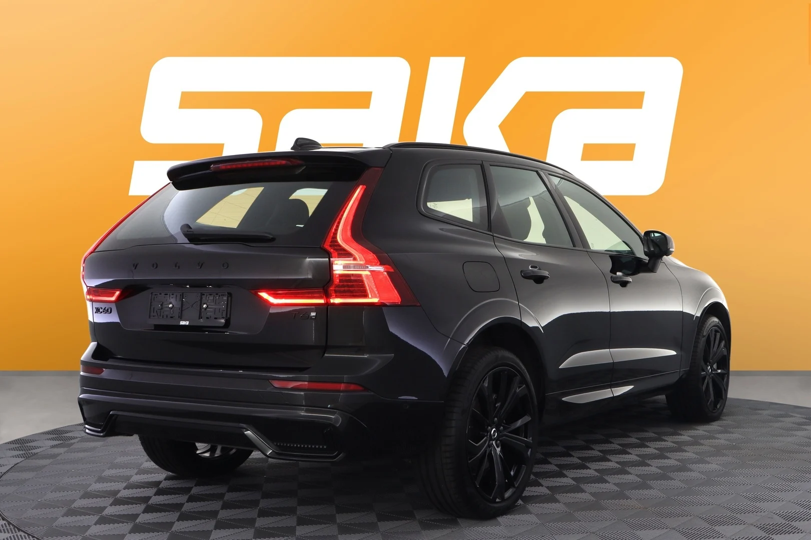 Car Image - LCMxsWnTQ1b3rgUt2HgGC