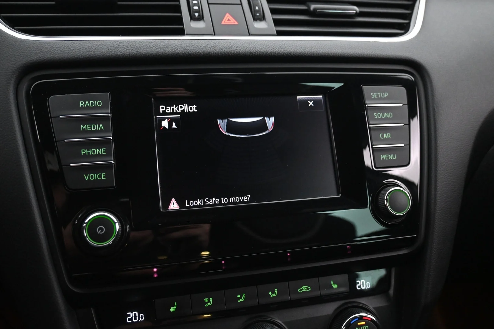 Car Image - 7BoVRSwA8klBZwFP0pbZy4
