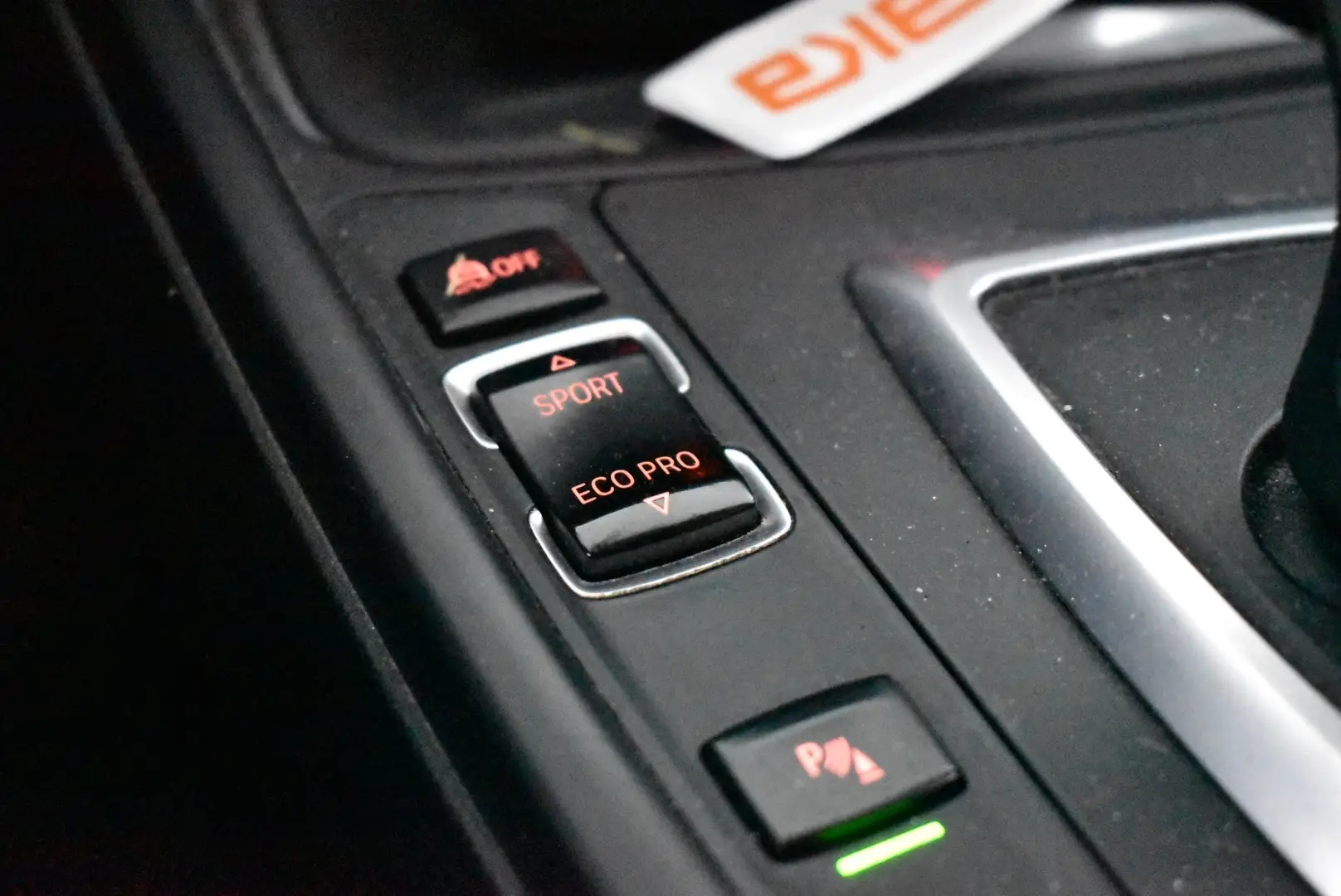 Car Image - 5Zqh14LZB2jTO84X7lRbx7