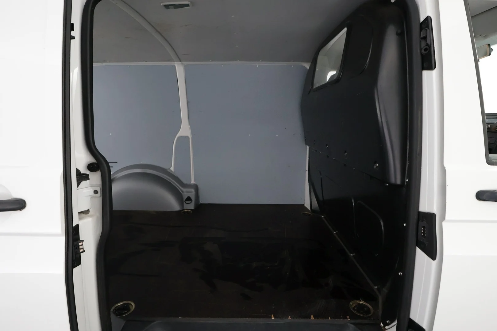 Car Image - 7GZITErBQC8vn6GEpw386D