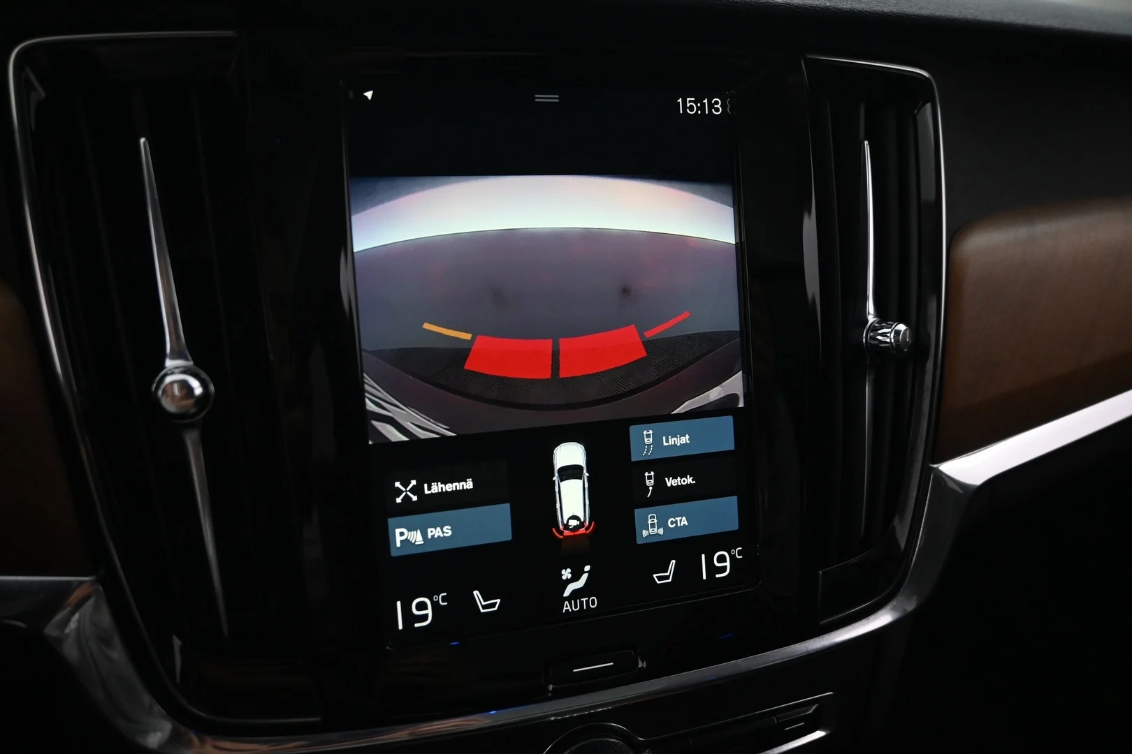 Car Image - aCcdcAkfromRvNpQ3EJvK