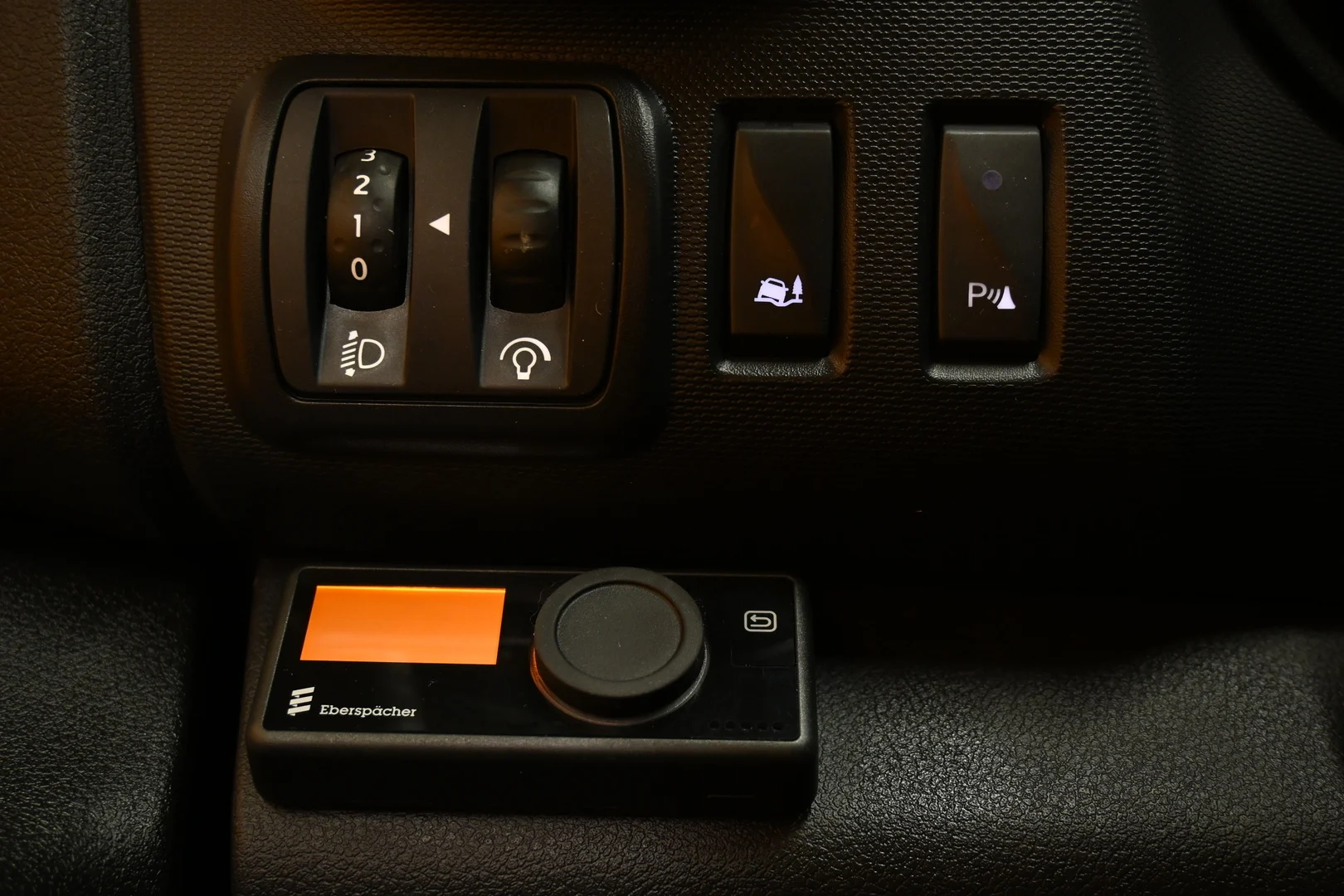 Car Image - 21BSkIY9iq2s4ng7hYKoZg
