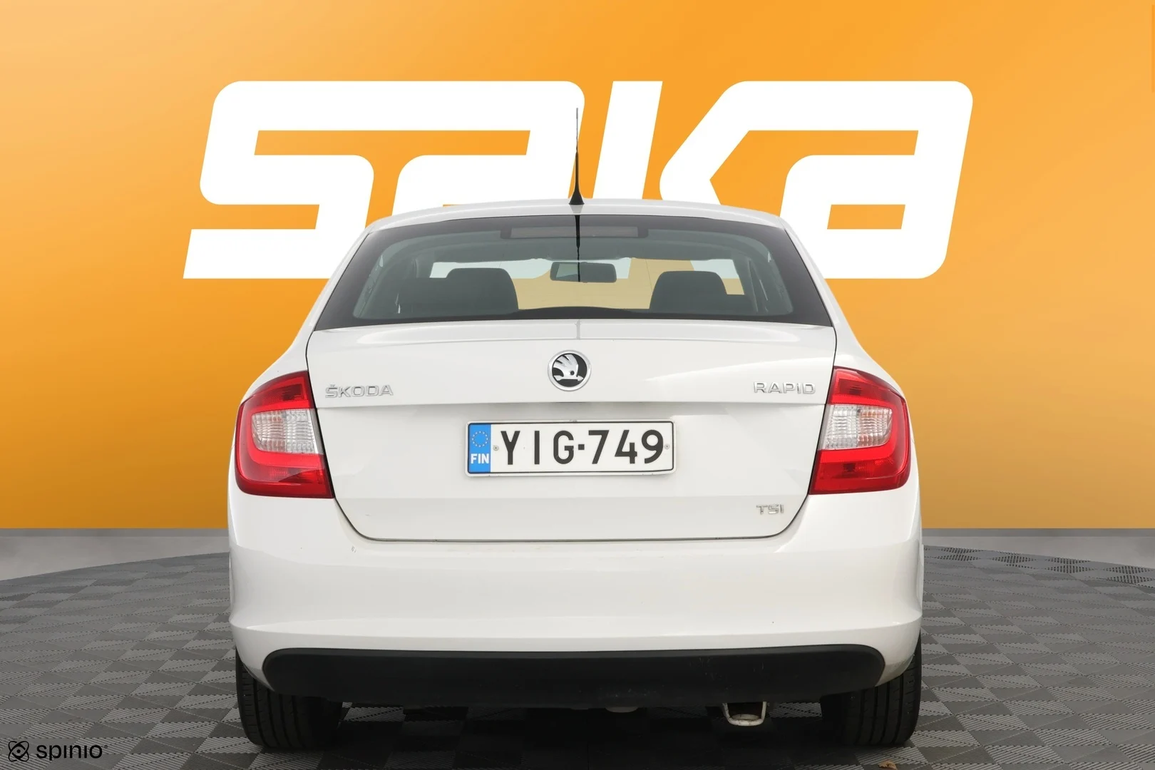 Car Image - 2EeDA5jOZG2oAd7uQ6SwdX
