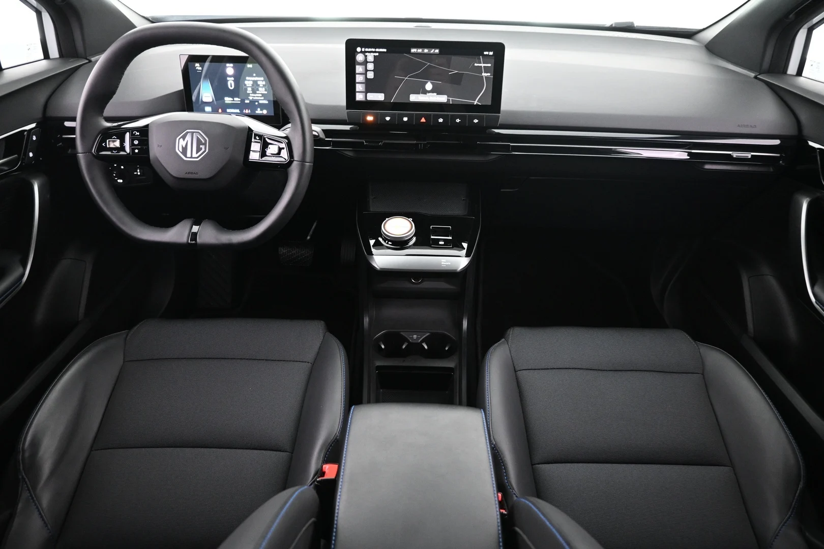 Car Image - 30vxHWsUxVitL39aeSWGqL