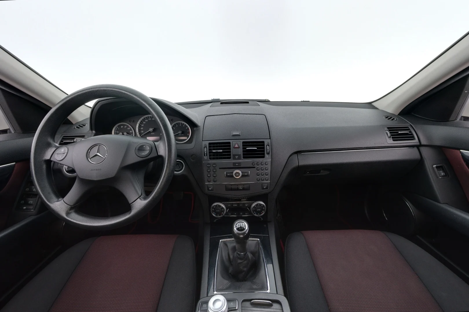 Car Image - 250wZNHzF7OKVX5KleWge2