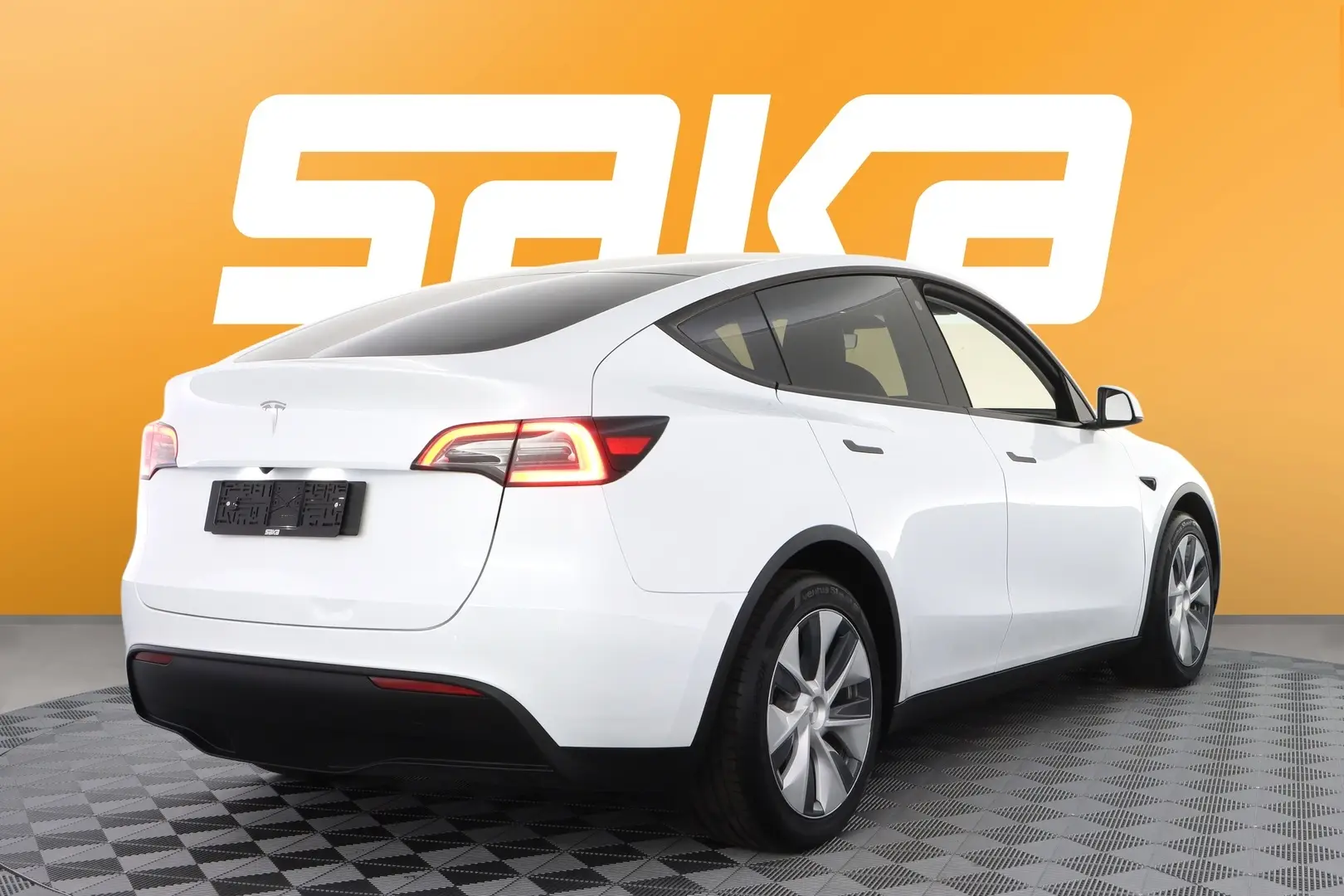 Car Image - 4x1lGU9f3QCseGoqGhrMgB