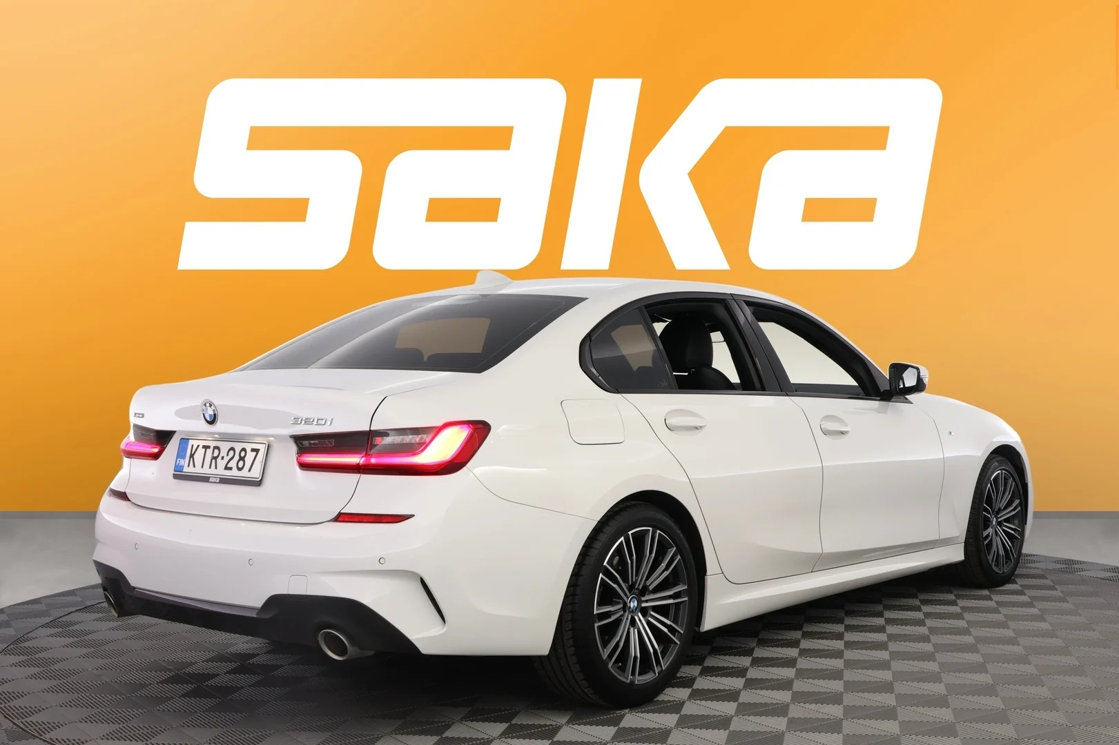 Car Image - 7shqLvNQvxWlOBBPrIqXyj