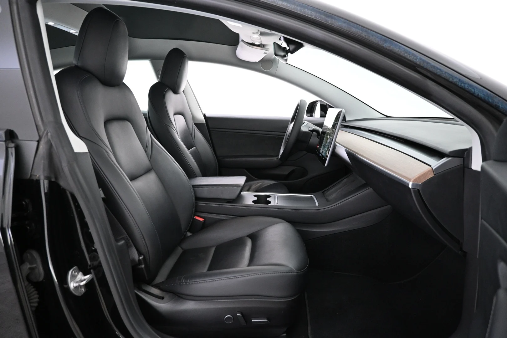 Car Image - 6PB2w8Kiw9QOkHJuWOzjGw