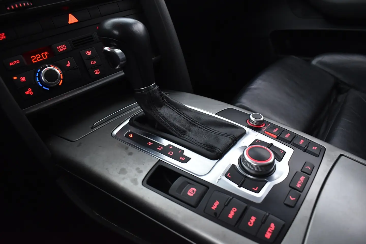 Car Image - 2T9F7VN3XHJGYc5phsLLS9