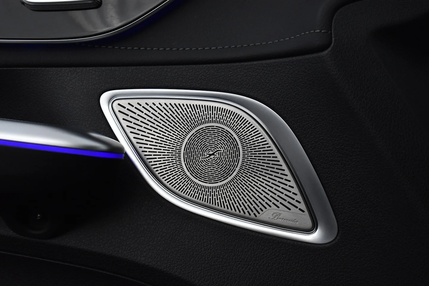 Car Image - DWzuOdhHX84dKYkYqVxia
