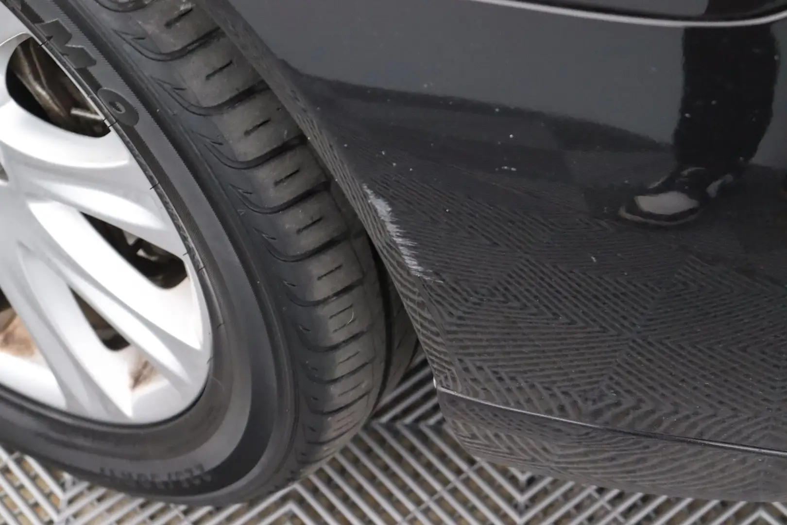 Car Image - 1pq5XcuGrQWbaq6izWeN9c
