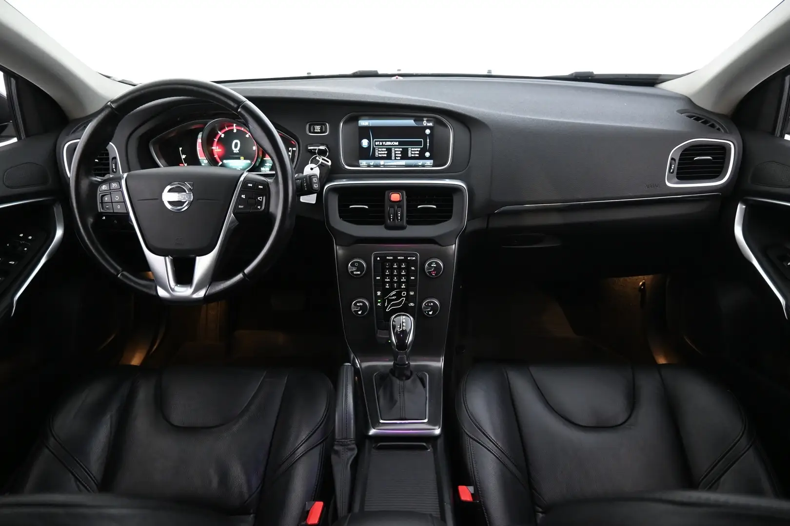 Car Image - 4UUtbR0MF4TY3QgRmK6hjS