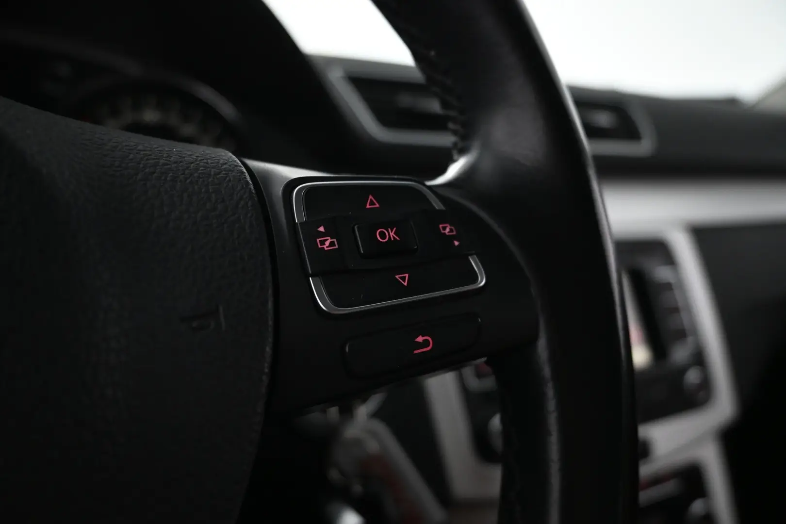 Car Image - 2HmluS9qMGdbo5lBZt9qvB