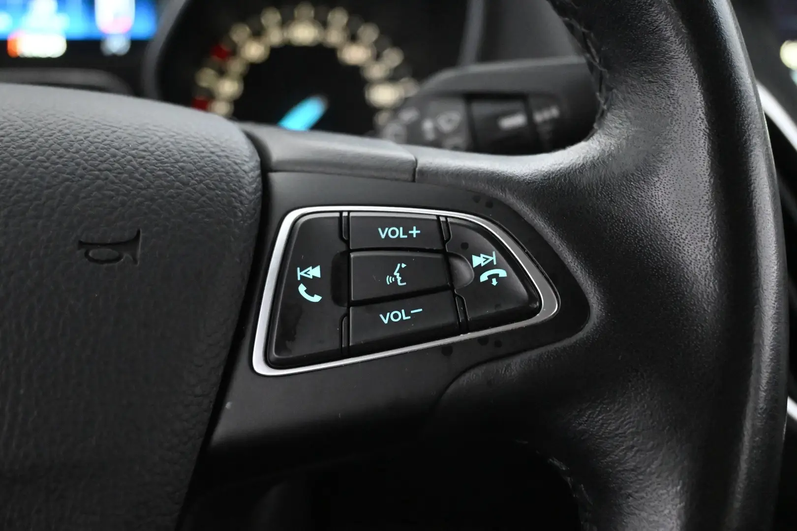 Car Image - 22bCXAed9sLiw6ZuJRp9tP
