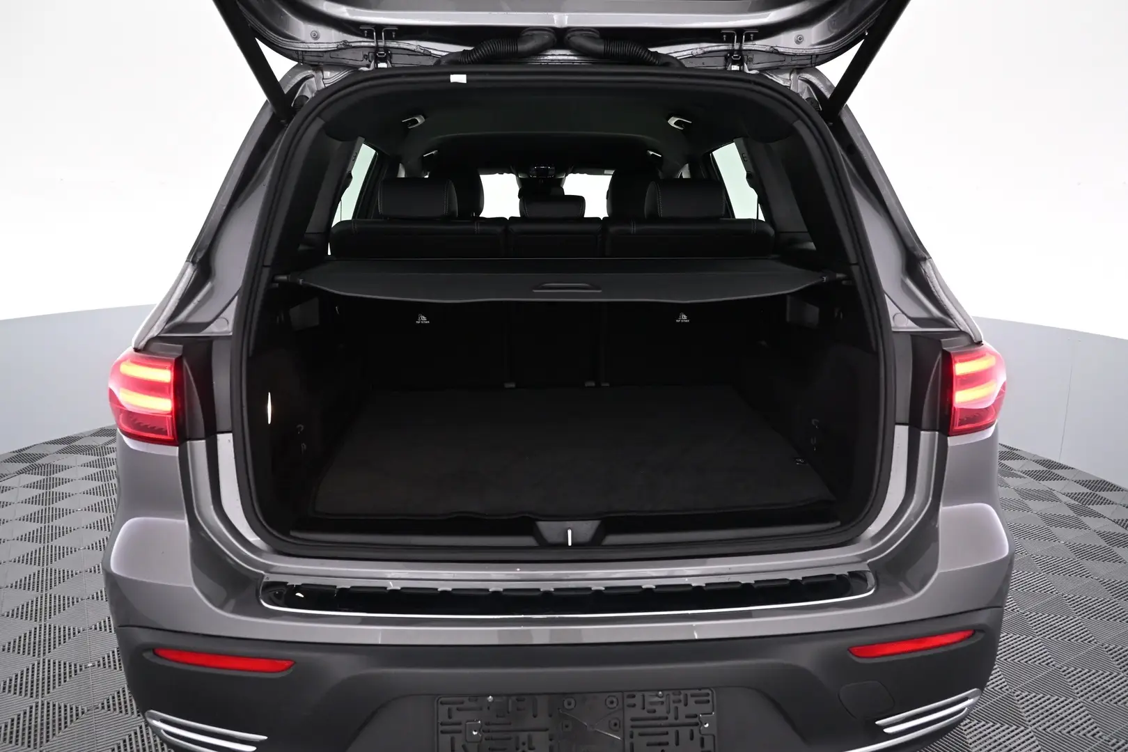 Car Image - 4ylGmCdgF2HCDs9H7EmK3b