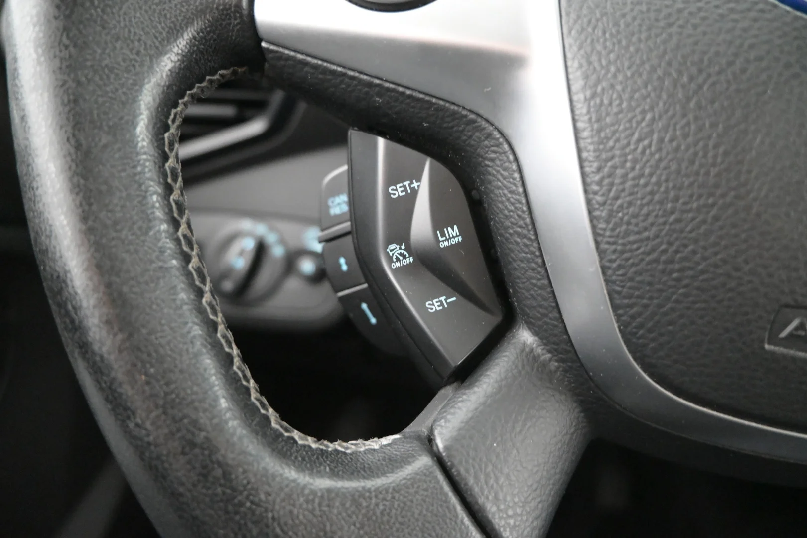 Car Image - 5RDJrGhTlFVjl8OOwskDga