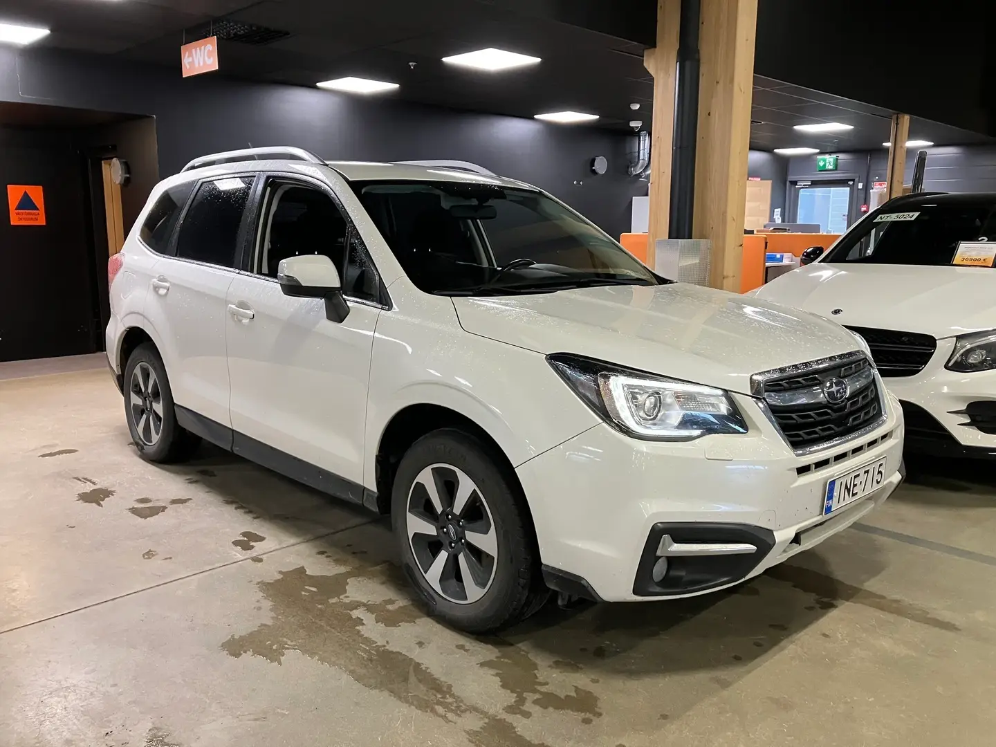 Car Image - 4J5Zc1meTNBu1hS3uM89Iu